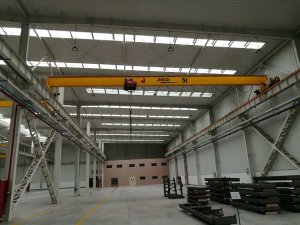 靖江市起重設(shè)備廠(chǎng)