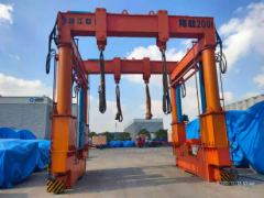 浙江運(yùn)達(dá)風(fēng)電客戶為何需要采購200噸液壓龍門吊？