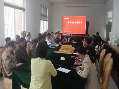 不斷提升產(chǎn)品質(zhì)量，做高質(zhì)量的起重機(jī)！